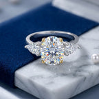 Exquisite Oval High‑Carbon Diamond Ring in Platinum Plating