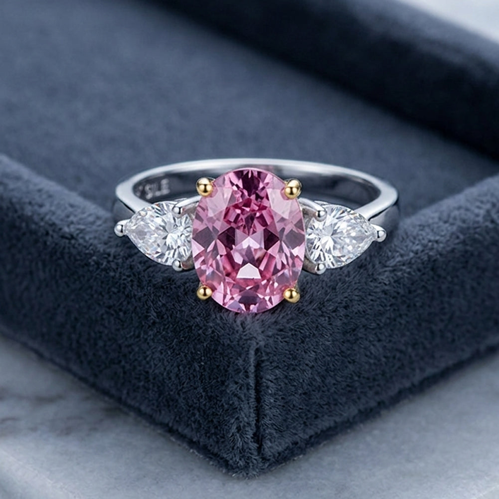 Exquisite Oval High‑Carbon Diamond Ring in Platinum Plating
